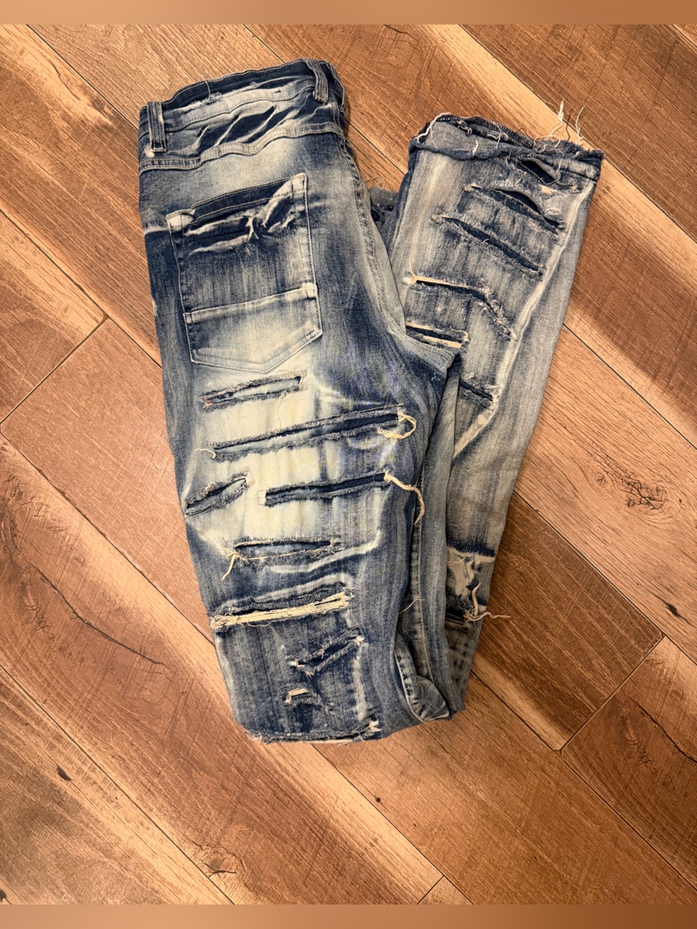 Taker brand heavy-distressed and stacked men's jeans